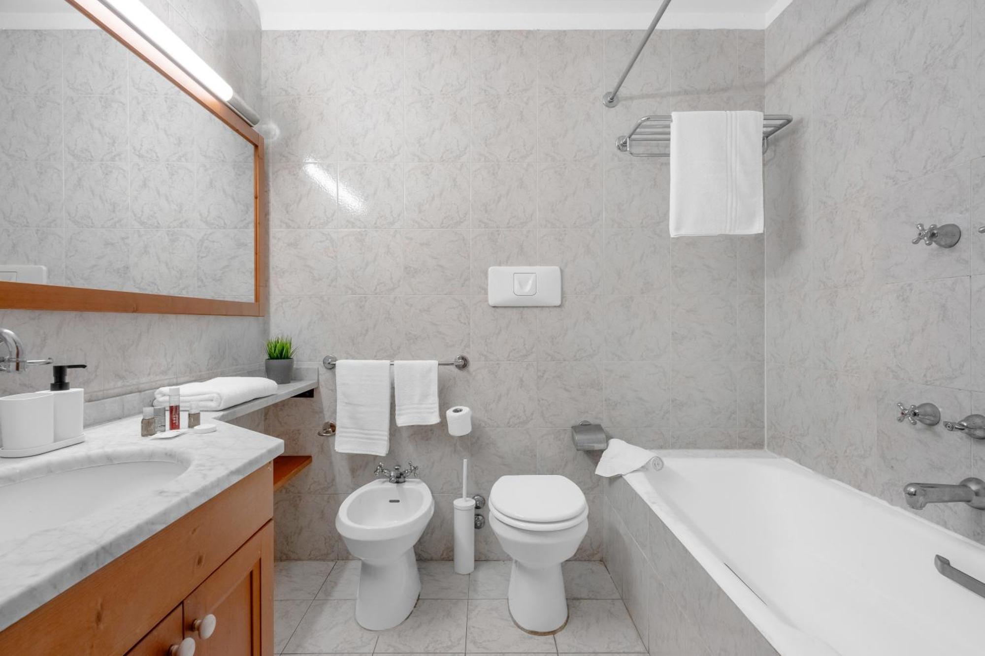 Casa Da Suite Fraschini Milan Bagian luar foto