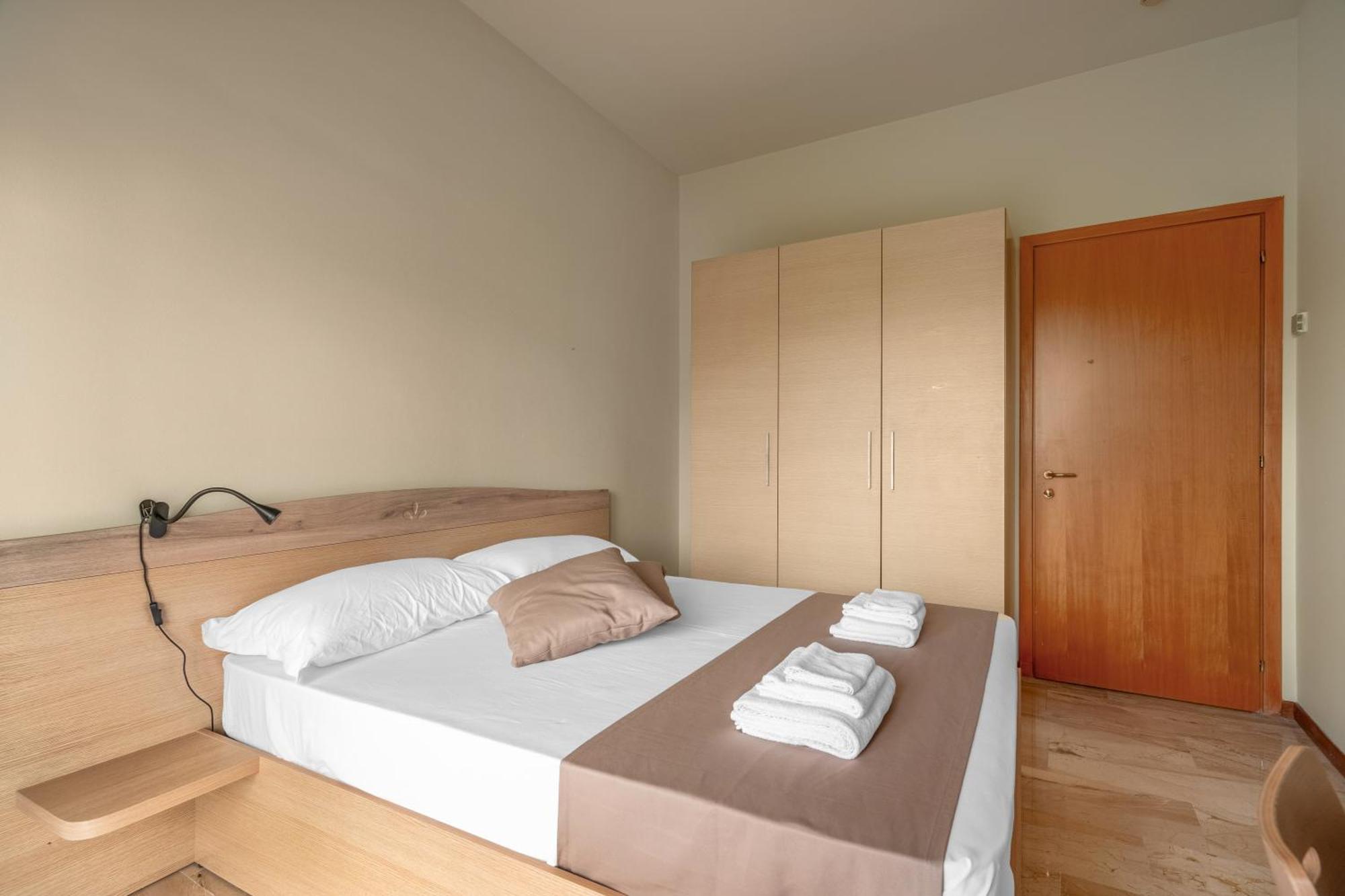 Casa Da Suite Fraschini Milan Bagian luar foto