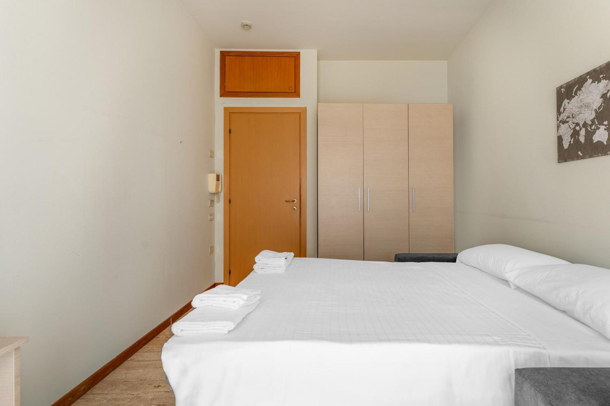Casa Da Suite Fraschini Milan Bagian luar foto